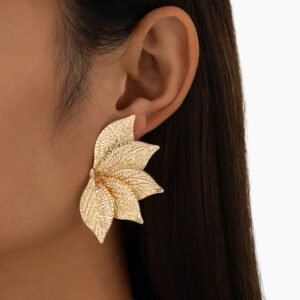 Fashion Golden Leaf Stud Earrings with Unique Design
