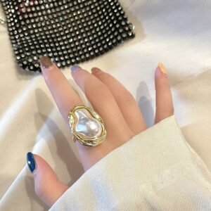 Vintage Shaped Imitation Pearl Adjustable Ring